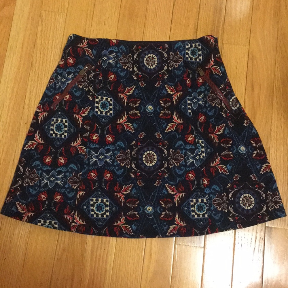 patterned skirt